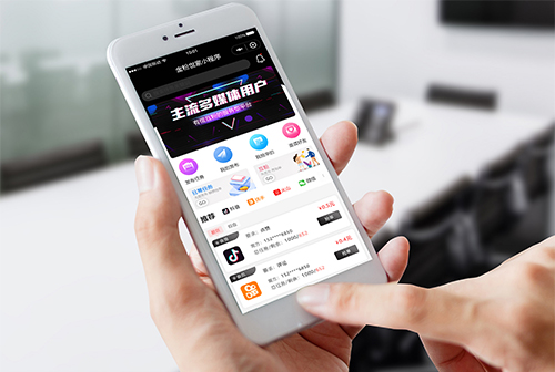 ��ڽ������С����